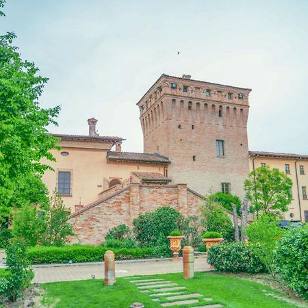 Hotel La Tavola Rotonda Cortemaggiore Zewnętrze zdjęcie