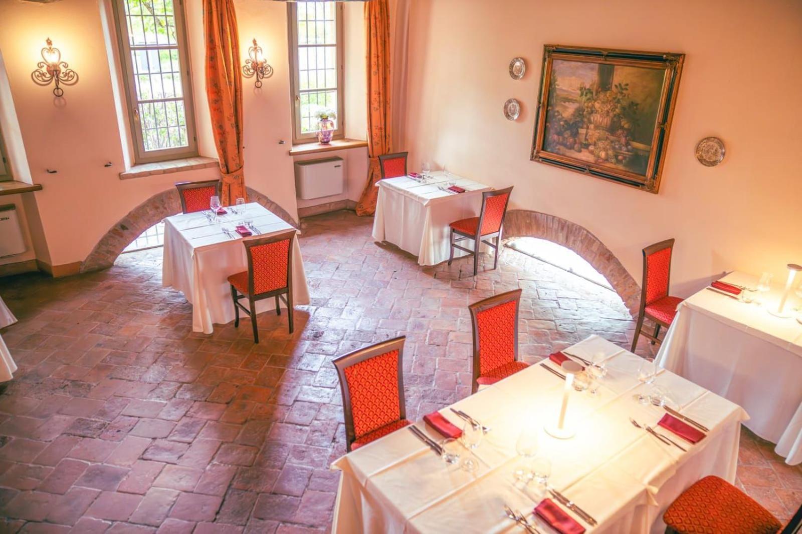 Hotel La Tavola Rotonda Cortemaggiore Zewnętrze zdjęcie