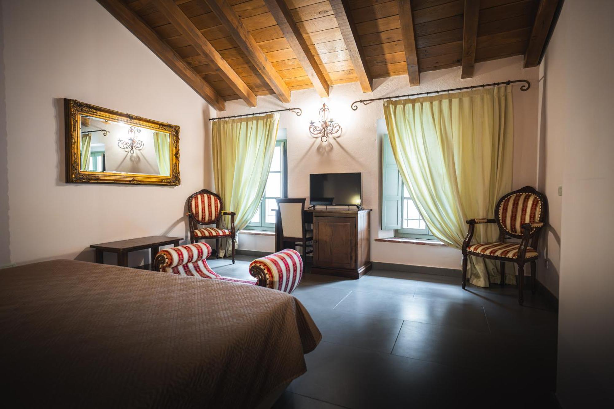 Hotel La Tavola Rotonda Cortemaggiore Zewnętrze zdjęcie