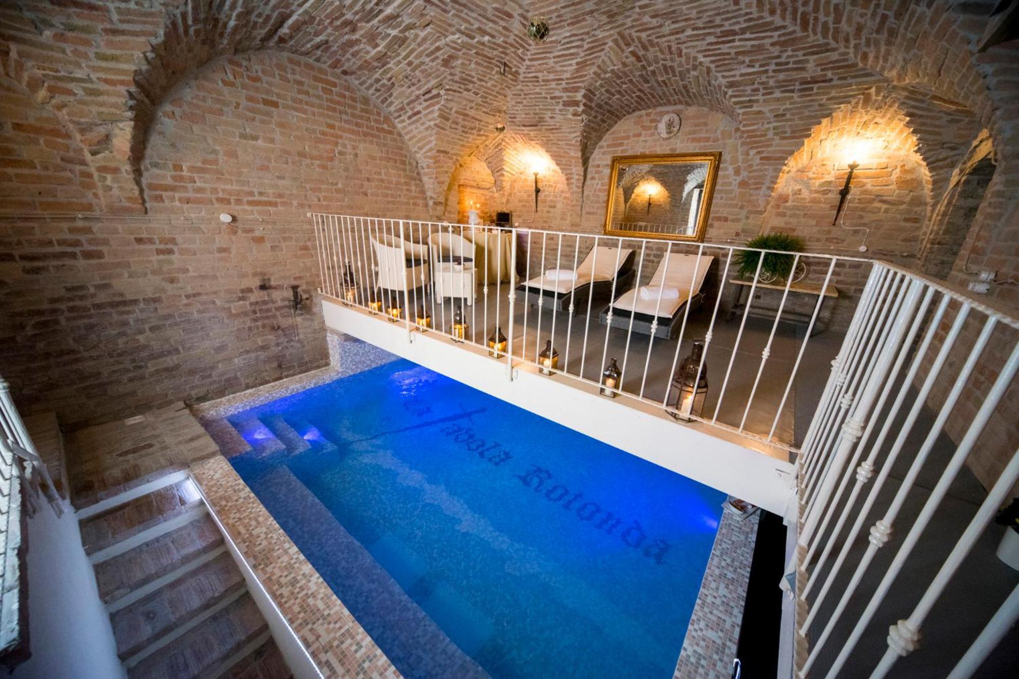 Hotel La Tavola Rotonda Cortemaggiore Zewnętrze zdjęcie